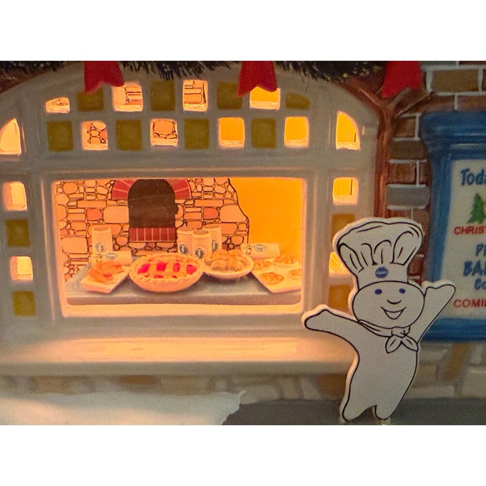 Department 56 "Pillsbury Doughboy Bake Shop" (Set of 2) #55342 In Box - Picture 5 of 16